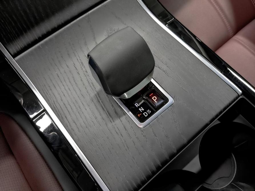 Land Rover Range Rover Evoque II Рестайлинг Санкт-Петербург  - изображение 29