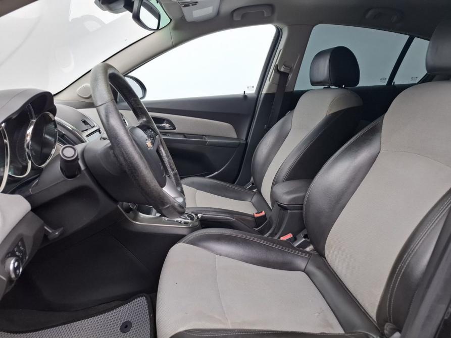 Chevrolet Cruze I Рестайлинг Москва  - изображение 10