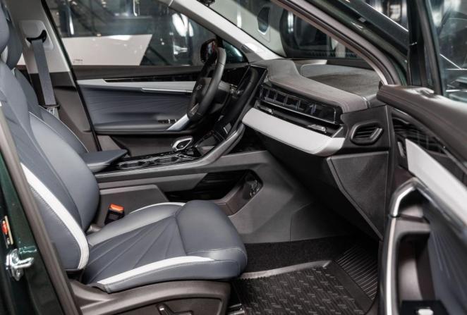 Новый Geely Atlas II 2026 года, цена 4 114 990 рублей, внедорожник, Автокод Объявления