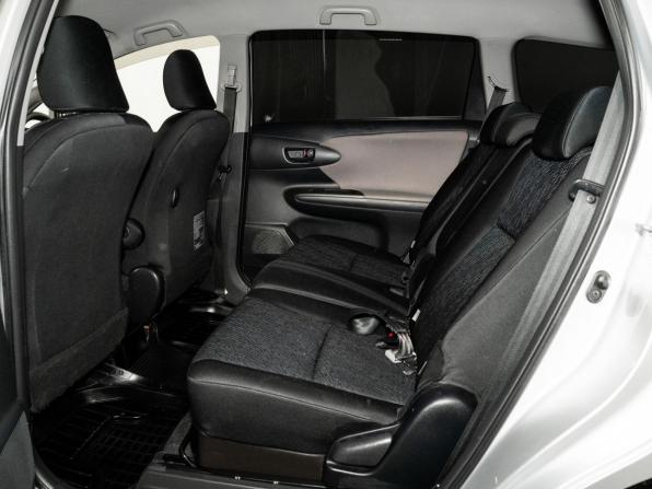 Toyota Wish II с пробегом 2011 года, цена 1 275 000 рублей, 174028 км, минивэн, Автокод Объявления