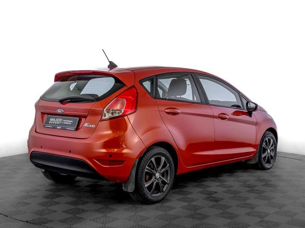Ford Fiesta Mk6 Рестайлинг с пробегом 2019 года, цена 1 150 000 рублей, 62154 км, хэтчбек, Автокод Объявления