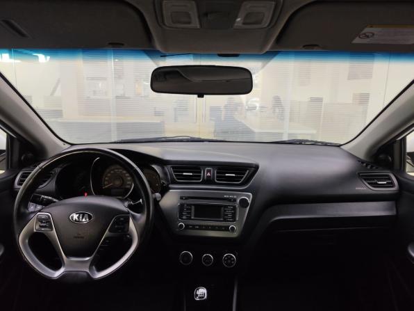 Kia Rio III Рестайлинг с пробегом 2016 года, цена 935 000 рублей, 204860 км, седан, Автокод Объявления