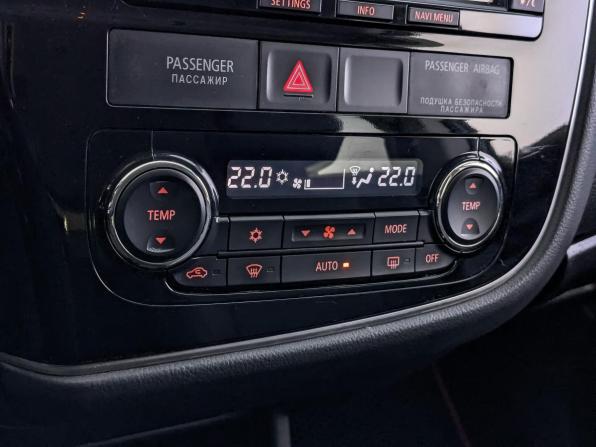 Mitsubishi Outlander III с пробегом 2012 года, цена 1 395 000 рублей, 133827 км, внедорожник, Автокод Объявления
