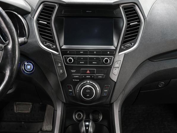 Hyundai Santa Fe III Рестайлинг с пробегом 2015 года, цена 2 198 000 рублей, 175000 км, внедорожник, Автокод Объявления