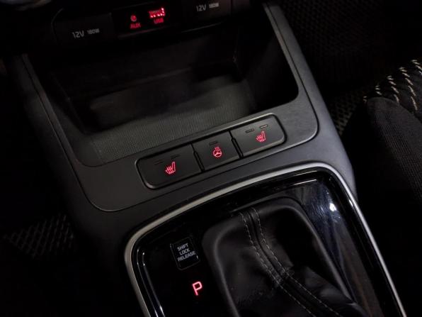 Kia Rio IV с пробегом 2019 года, цена 1 340 000 рублей, 130755 км, седан, Автокод Объявления
