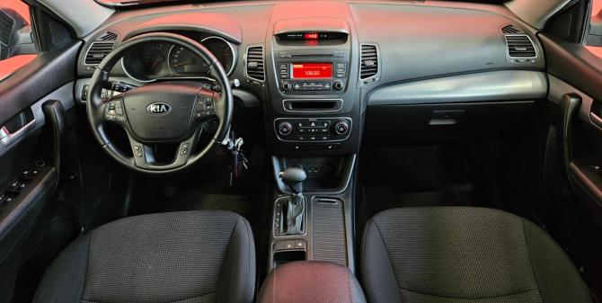 Kia Sorento II Рестайлинг с пробегом 2014 года, цена 1 899 000 рублей, 91900 км, внедорожник, Автокод Объявления