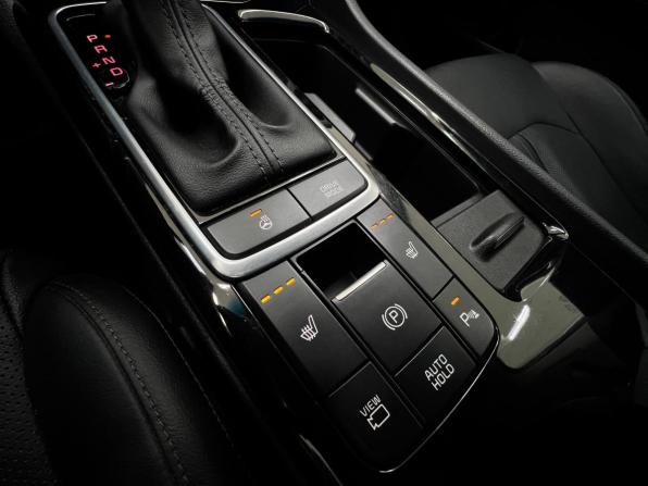 Kia Optima IV Рестайлинг с пробегом 2019 года, цена 2 109 000 рублей, 119139 км, седан, Автокод Объявления