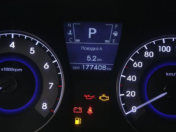 Hyundai Solaris I с пробегом 2012 года, цена 706 000 рублей, 177000 км, седан, Автокод Объявления