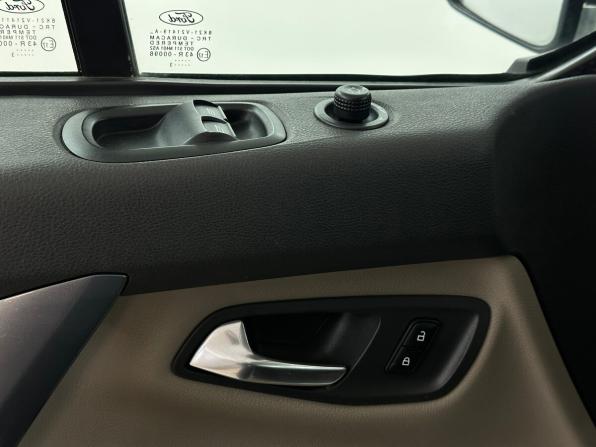 Ford Tourneo Custom I с пробегом 2013 года, цена 1 460 000 рублей, 286117 км, минивэн, Автокод Объявления