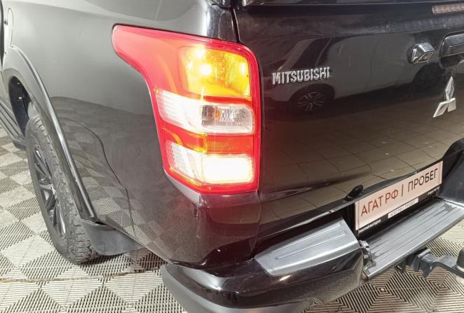 Mitsubishi L200 V с пробегом 2018 года, цена 1 950 000 рублей, 204402 км, offers.body_type.unknown, Автокод Объявления