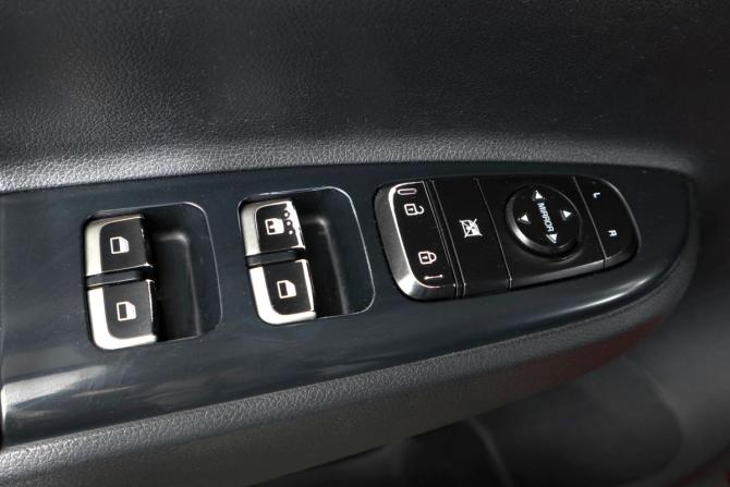 Kia Rio IV с пробегом 2018 года, цена 919 000 рублей, 193297 км, седан, Автокод Объявления