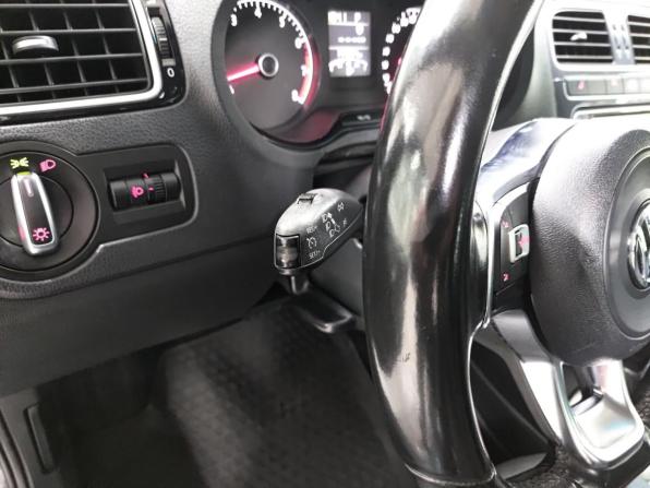 Volkswagen Polo V Рестайлинг с пробегом 2020 года, цена 1 419 000 рублей, 144904 км, седан, Автокод Объявления