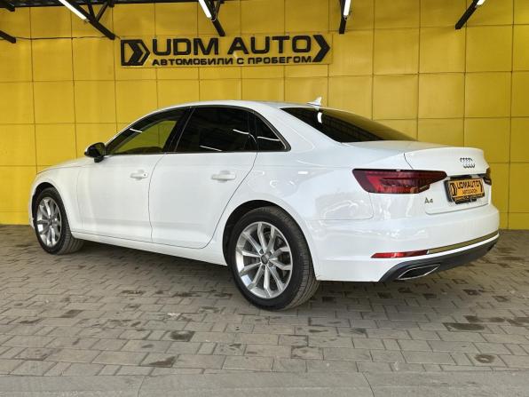 Audi A4 V (B9) с пробегом 2019 года, цена 2 479 000 рублей, 117000 км, седан, Автокод Объявления