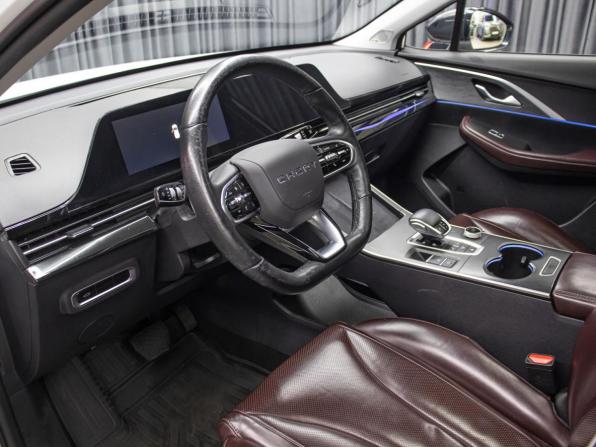 Omoda C5 I с пробегом 2023 года, цена 1 798 000 рублей, 51364 км, внедорожник, Автокод Объявления