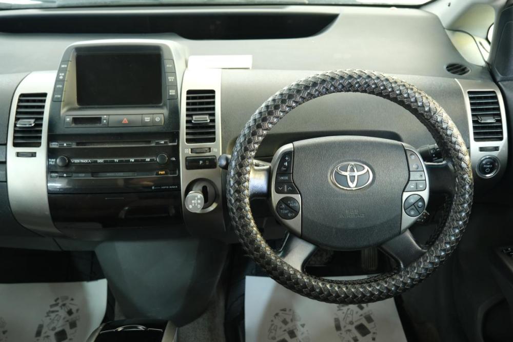 Toyota Prius II Рестайлинг (XW20) Омск  - изображение 10