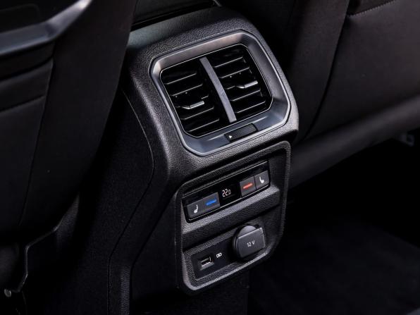 Volkswagen Tiguan II с пробегом 2020 года, цена 3 080 000 рублей, 65488 км, внедорожник, Автокод Объявления