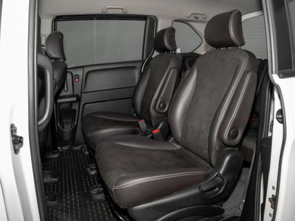 Honda Freed I Рестайлинг 2 с пробегом 2016 года, цена 1 250 000 рублей, 100029 км, компактвэн, Автокод Объявления