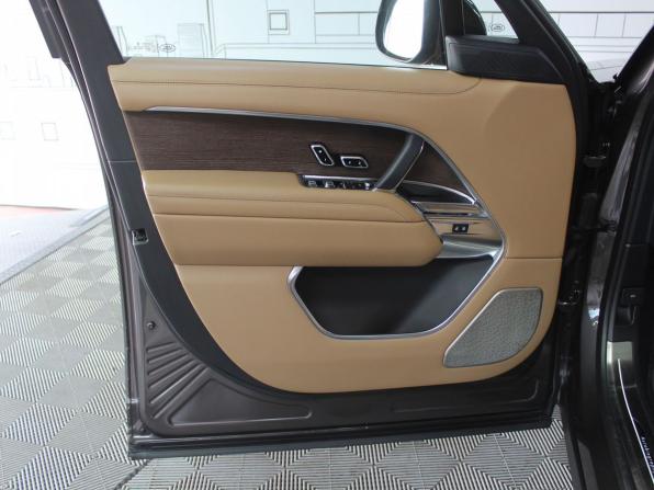 Land Rover Range Rover V с пробегом 2022 года, цена 14 999 000 рублей, 53000 км, внедорожник, Автокод Объявления
