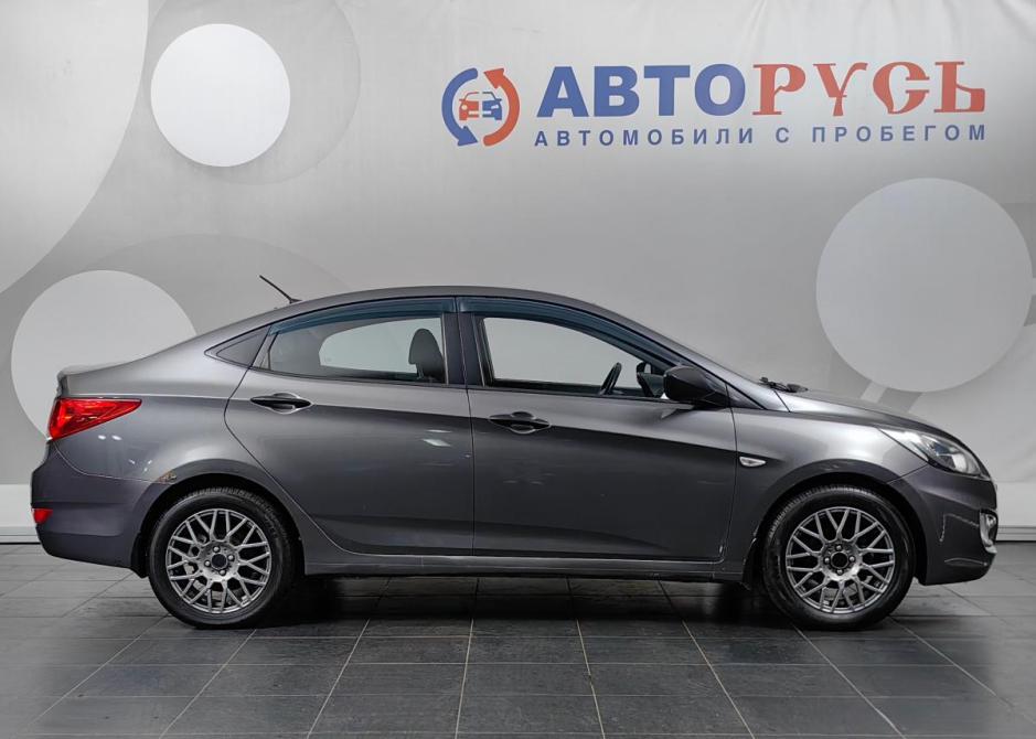 Hyundai Solaris I Москва  - изображение 5