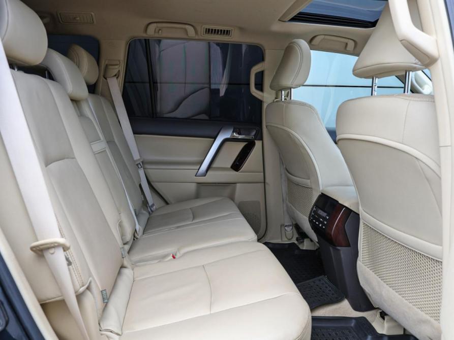 Toyota Land Cruiser Prado 150 Series Рестайлинг 1 Москва  - изображение 14