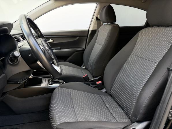 Kia Rio IV с пробегом 2019 года, цена 1 330 000 рублей, 138741 км, седан, Автокод Объявления