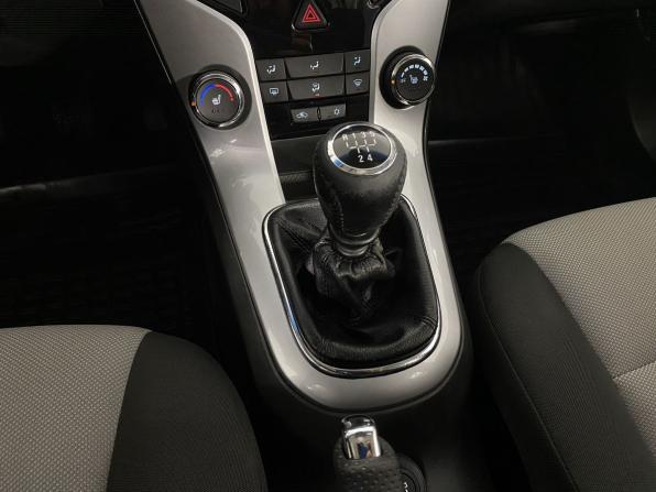 Chevrolet Cruze I Рестайлинг с пробегом 2013 года, цена 880 000 рублей, 112717 км, универсал, Автокод Объявления