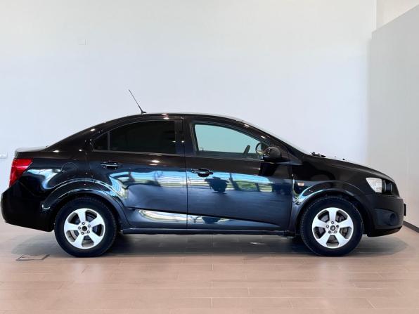 Chevrolet Aveo II с пробегом 2015 года, цена 730 000 рублей, 130425 км, седан, Автокод Объявления