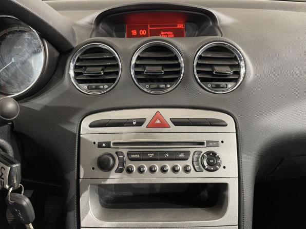 Peugeot 308 I с пробегом 2010 года, цена 319 000 рублей, 242126 км, хэтчбек, Автокод Объявления