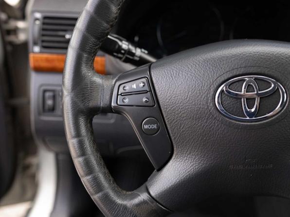 Toyota Avensis II Рестайлинг с пробегом 2006 года, цена 840 000 рублей, 229331 км, седан, Автокод Объявления