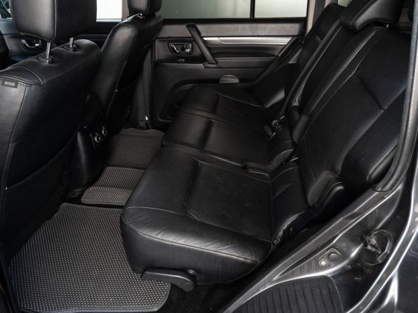Mitsubishi Pajero IV Рестайлинг 1 с пробегом 2012 года, цена 1 990 000 рублей, 188625 км, внедорожник, Автокод Объявления