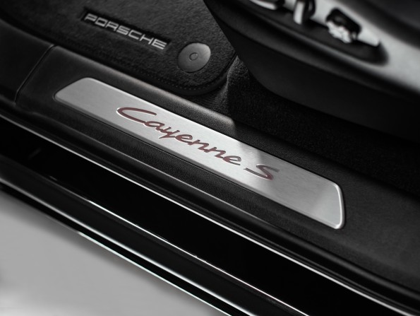 Новый Porsche Cayenne III Рестайлинг 2024 года, цена 27 783 400 рублей, внедорожник, Автокод Объявления