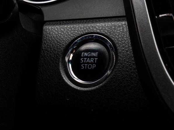 Toyota Camry VIII (XV70) с пробегом 2018 года, цена 2 630 000 рублей, 120940 км, седан, Автокод Объявления