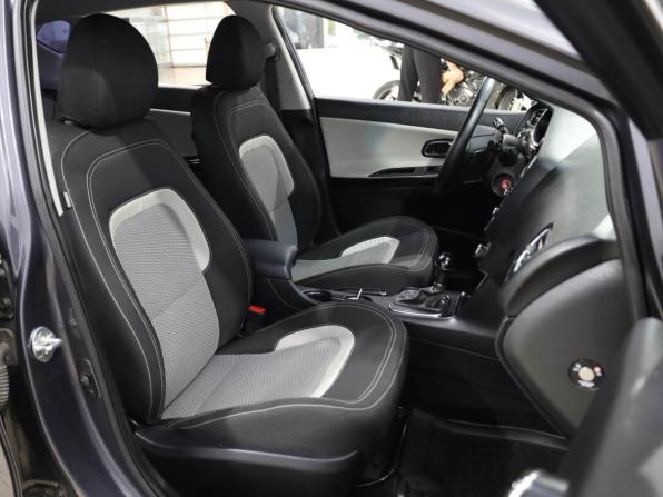 Kia Ceed II с пробегом 2015 года, цена 1 319 500 рублей, 136010 км, хэтчбек, Автокод Объявления