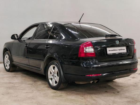 Skoda Octavia II (A5) Рестайлинг с пробегом 2013 года, цена 890 000 рублей, 203816 км, лифтбек, Автокод Объявления