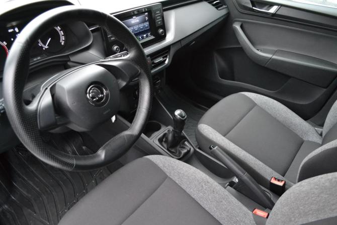 Skoda Rapid II с пробегом 2020 года, цена 1 350 000 рублей, 98860 км, лифтбек, Автокод Объявления
