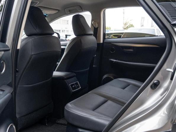 Lexus NX I с пробегом 2016 года, цена 2 550 000 рублей, 163032 км, внедорожник, Автокод Объявления