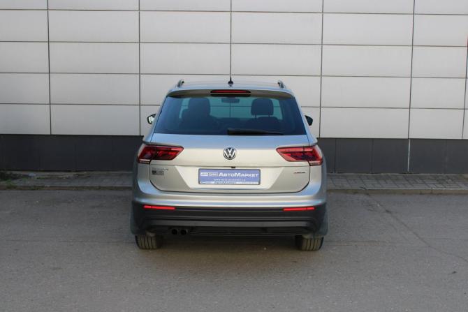 Volkswagen Tiguan II с пробегом 2020 года, цена 2 135 000 рублей, 180949 км, внедорожник, Автокод Объявления