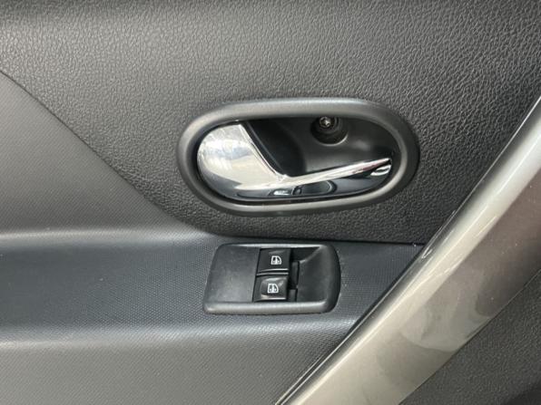 Renault Logan II с пробегом 2014 года, цена 703 400 рублей, 190035 км, седан, Автокод Объявления