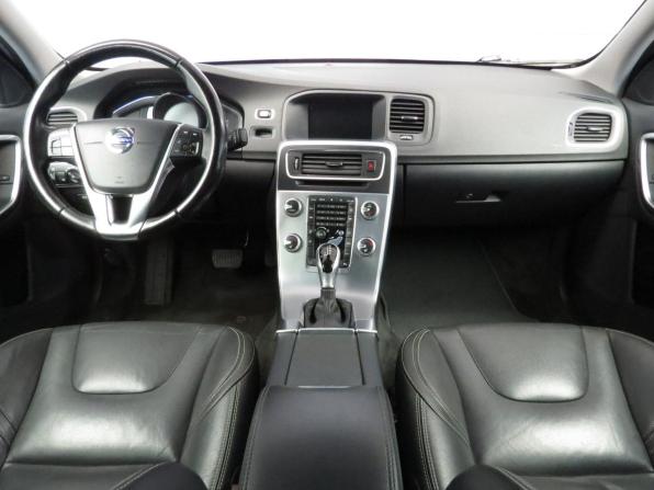 Volvo S60 II Рестайлинг с пробегом 2016 года, цена 1 495 000 рублей, 197422 км, седан, Автокод Объявления