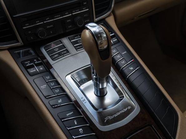 Porsche Panamera I Рестайлинг с пробегом 2013 года, цена 3 125 000 рублей, 124244 км, лифтбек, Автокод Объявления