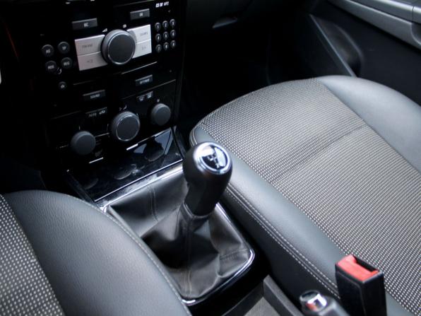 Opel Astra H Рестайлинг с пробегом 2012 года, цена 670 000 рублей, 101554 км, хэтчбек, Автокод Объявления