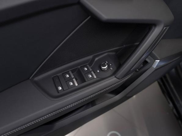 Audi A3 IV (8Y) Рестайлинг с пробегом 2026 года, цена 3 950 000 рублей, 50 км, хэтчбек, Автокод Объявления