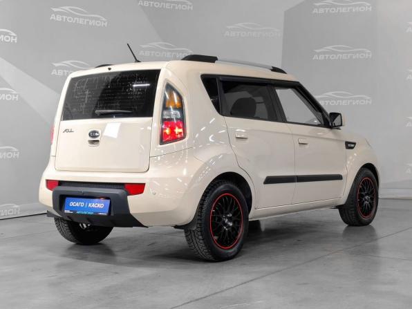 Kia Soul I с пробегом 2010 года, цена 850 000 рублей, 135889 км, хэтчбек, Автокод Объявления
