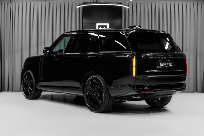 Новый Land Rover Range Rover V 2024 года, цена 31 500 000 рублей, внедорожник, Автокод Объявления
