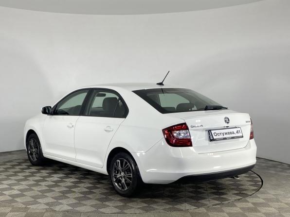 Skoda Rapid I Рестайлинг с пробегом 2018 года, цена 1 250 000 рублей, 175862 км, лифтбек, Автокод Объявления