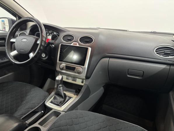 Ford Focus II Рестайлинг с пробегом 2009 года, цена 460 000 рублей, 287614 км, седан, Автокод Объявления