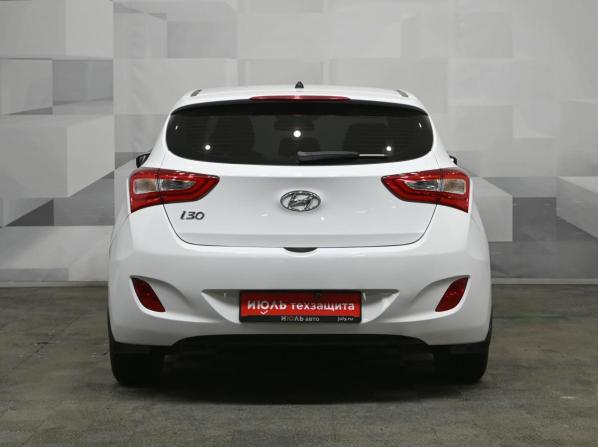 Hyundai i30 II Рестайлинг с пробегом 2015 года, цена 1 180 000 рублей, 94410 км, хэтчбек, Автокод Объявления