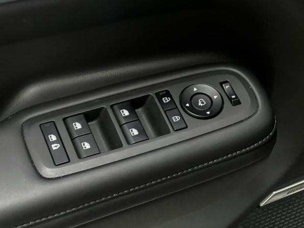 Hyundai Santa Fe V (MX5) с пробегом 2024 года, цена 5 560 000 рублей, 10800 км, внедорожник, Автокод Объявления
