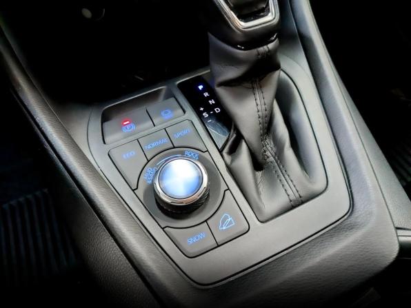 Toyota RAV4 V (XA50) с пробегом 2021 года, цена 3 795 000 рублей, 76500 км, внедорожник, Автокод Объявления