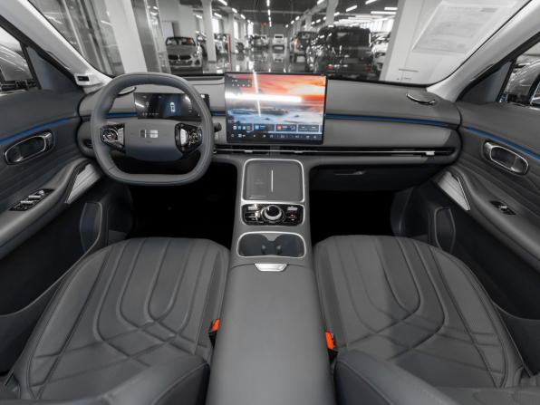 Geely Galaxy Starship 7 с пробегом 2026 года, цена 3 950 000 рублей, 13 км, внедорожник, Автокод Объявления